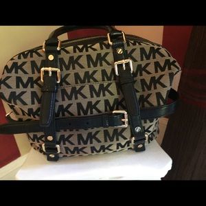 Michael Kors satchel purse